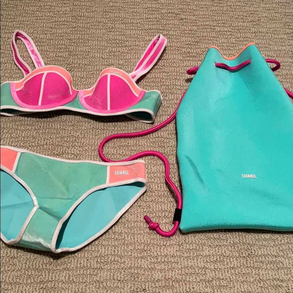 Triangl love fool blue lemonade bikini